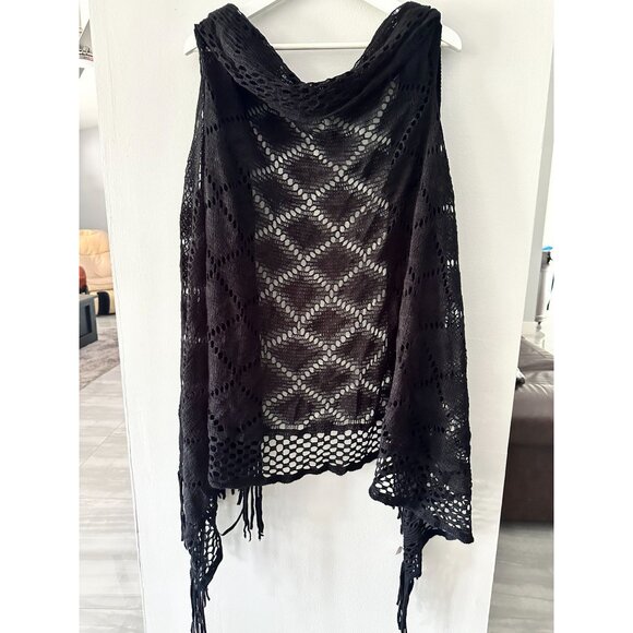 Black Knit Shaw Poncho with Arm Holes One Size‎ Fits All - Picture 2 of 2